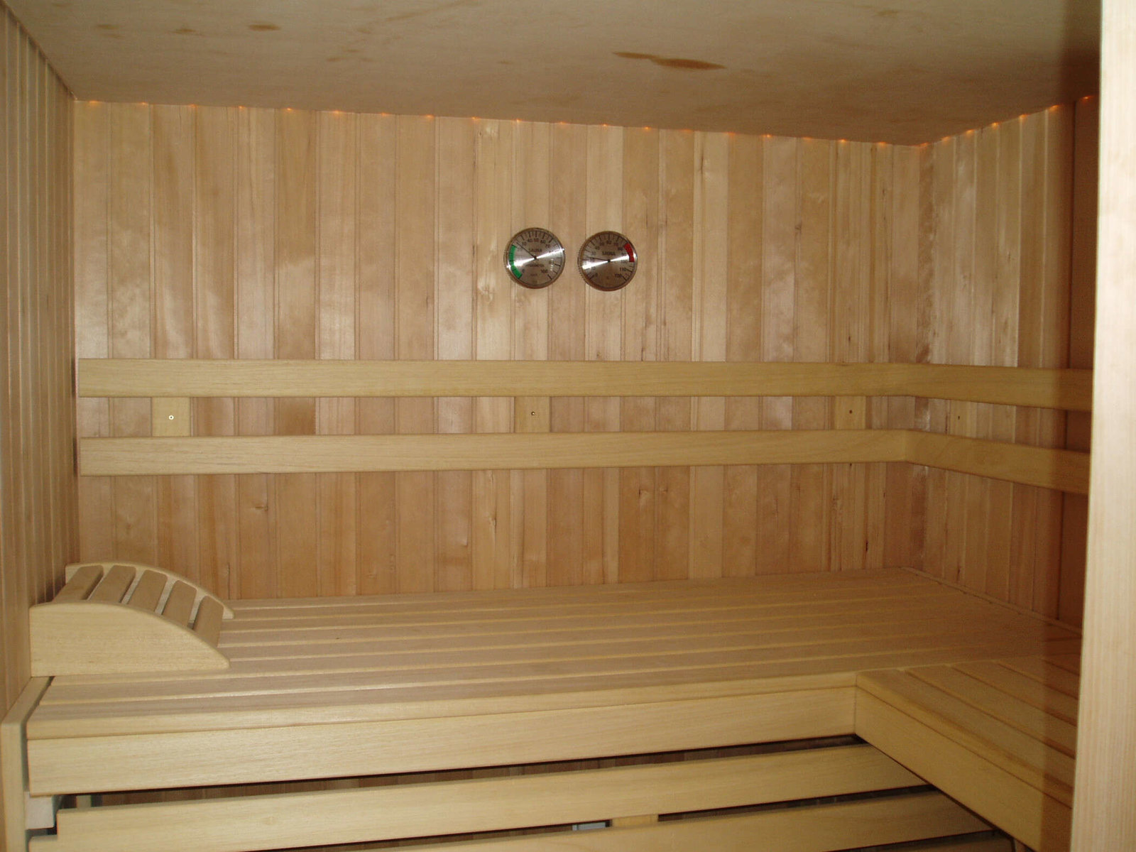 maßgefertigte Sauna der Möbelwerkstatt und Schreinerei Eisner 